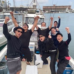 関門海峡にて本社釣り研修が開催されました！